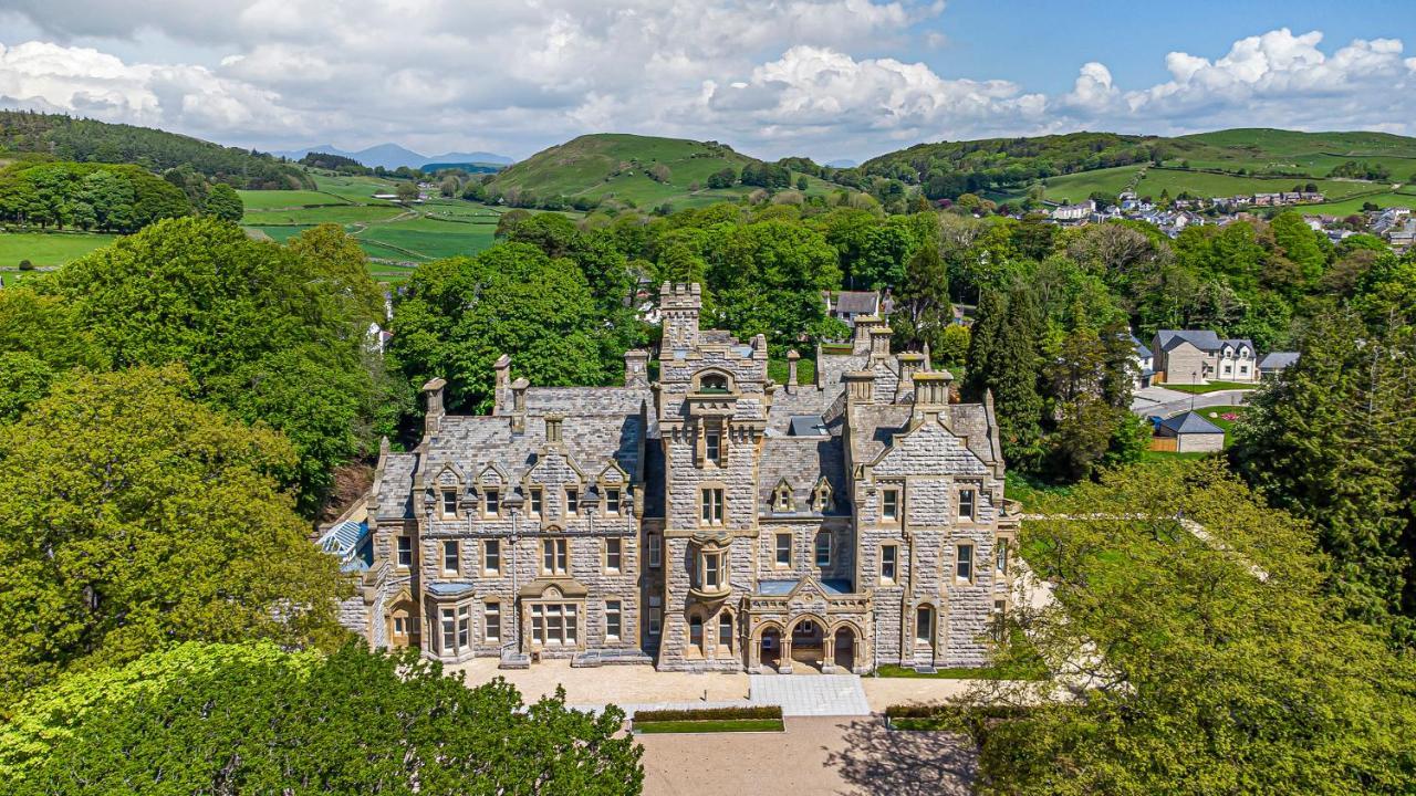 The Alfred Stone Cross Mansion * Ulverston