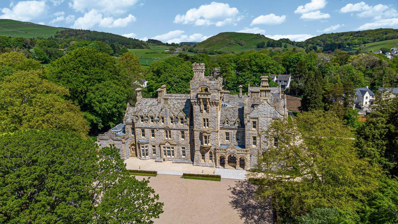 The Alfred Stone Cross Mansion *
